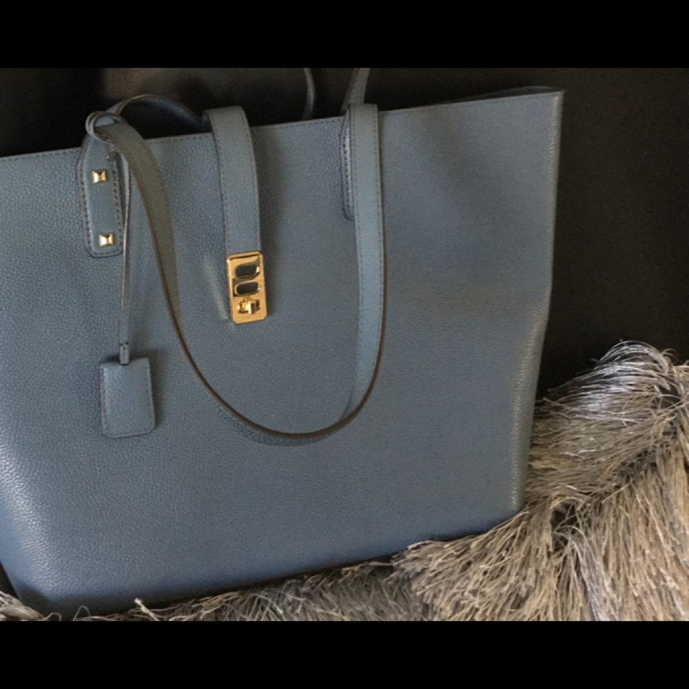 Micheal Kors Purse